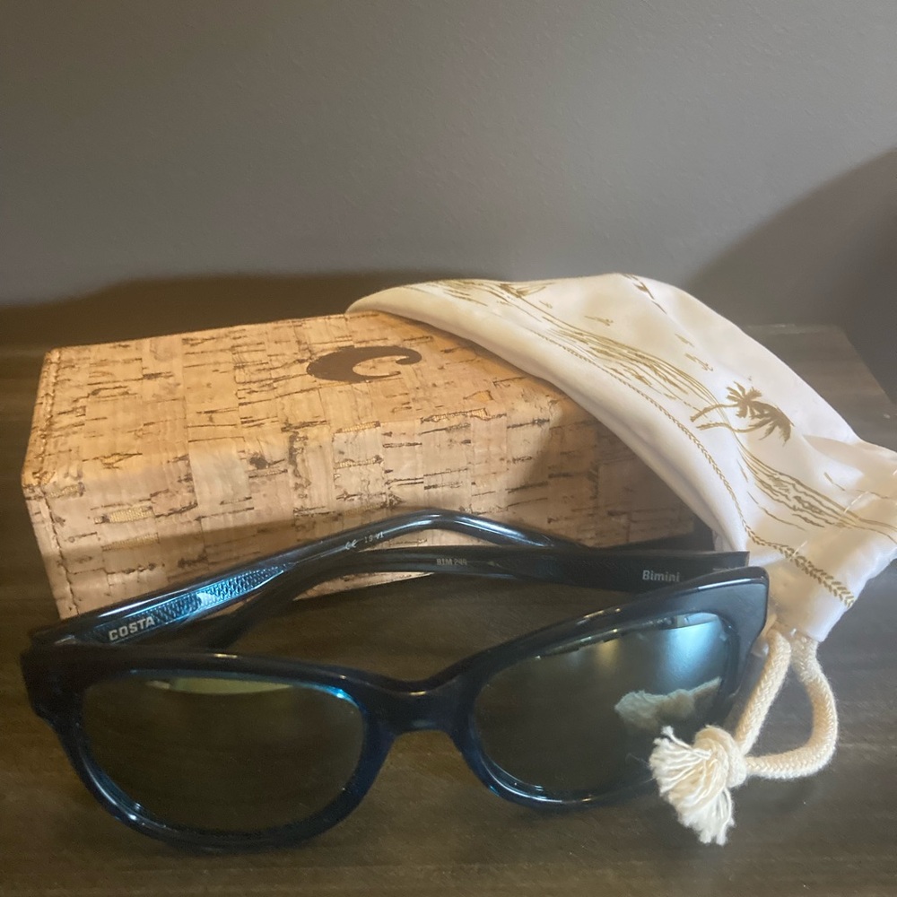 Beautiful Costa Women’s Bimini Sunglasses